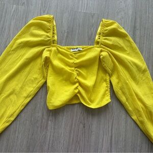 Never worn-Size S Yellow Puff Sleeve Blouse